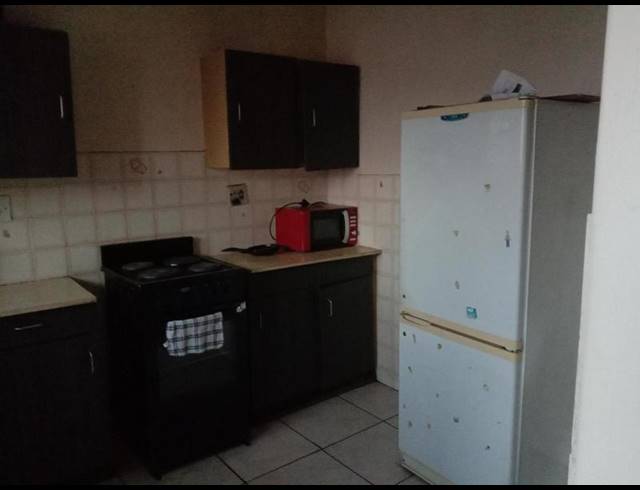 3 BEDROOM APARTMENT FOR SALE IN SUNNYSIDE